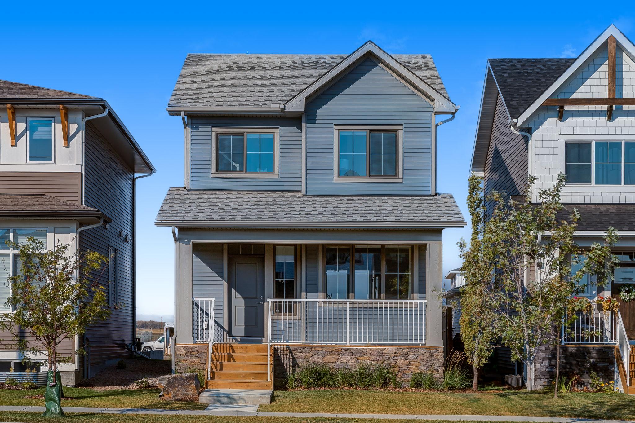 Laned Homes in Montrose Laned Homes