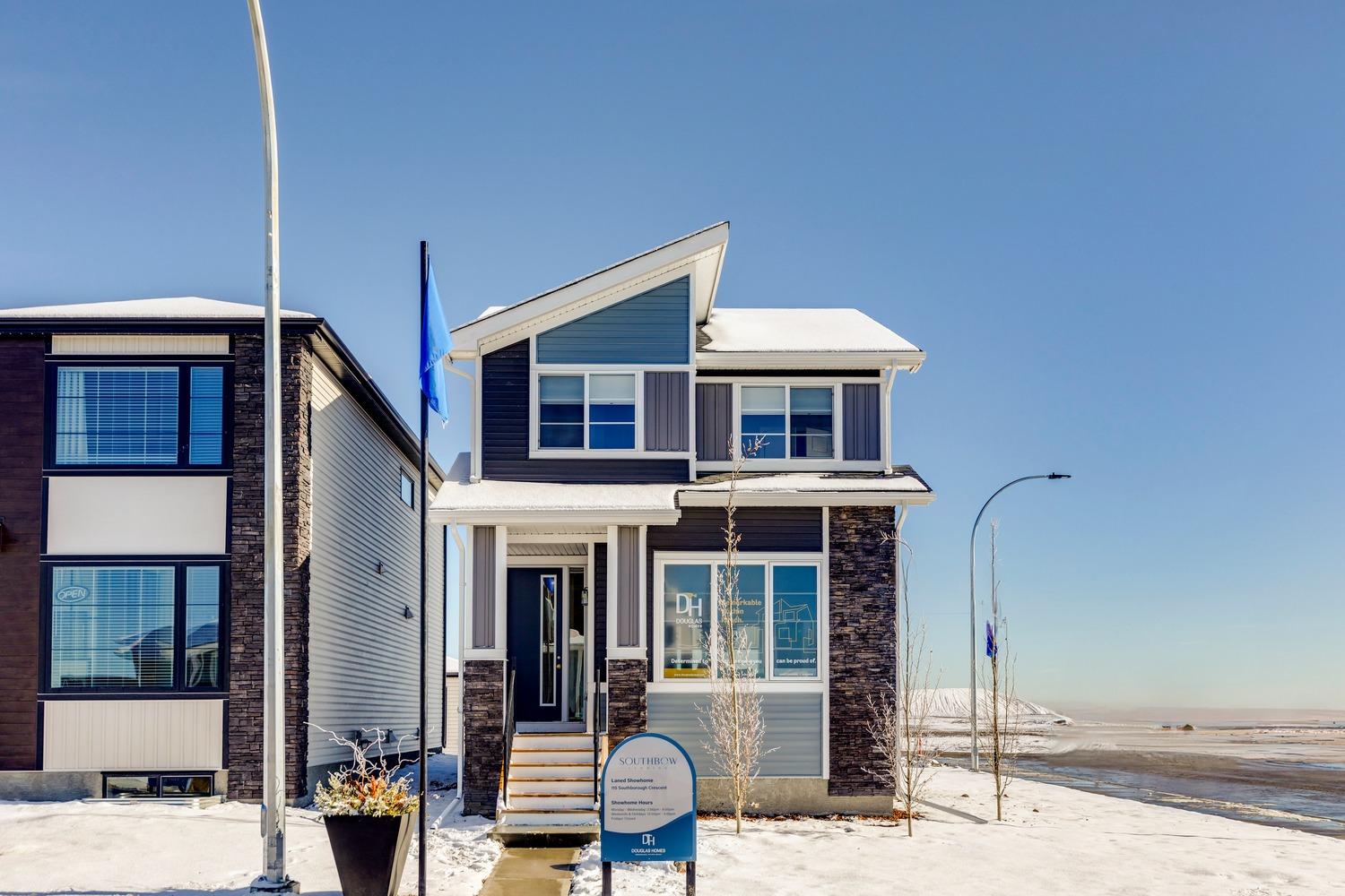 Laned Homes, Semi-Detached, Row/Townhome in Southbow Landing Laned Homes, Semi-Detached, Row/Townhome